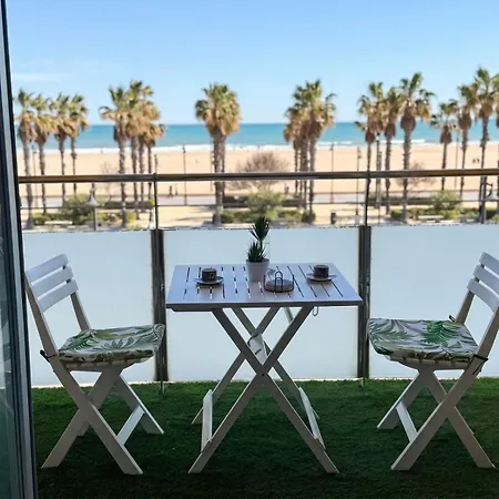 Primera Línea De Mar Apartamento *